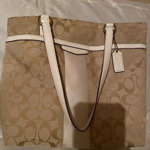 Cream coach bag